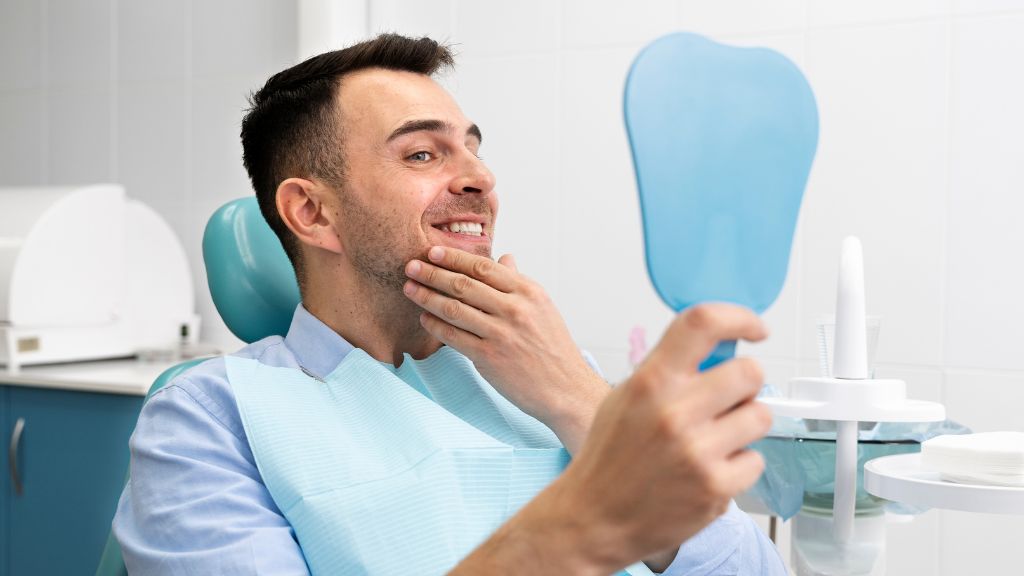How Does Professional Teeth Whitening Work to Brighten Your Smile? 7 Teeth Whitening